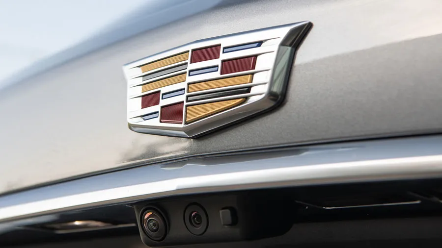 Cadillac XT5 в АВИЛОН