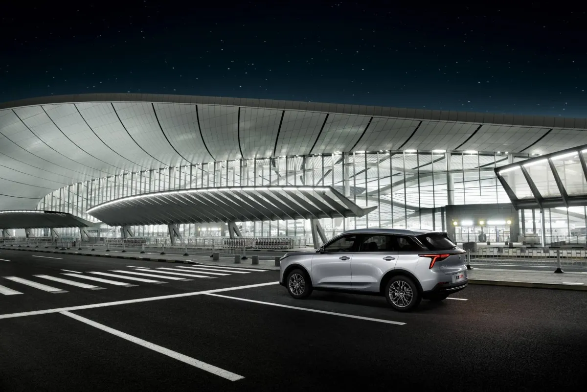 FAW Bestune T55 в АВИЛОН