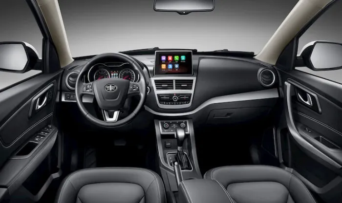 Besturn X40 в АВИЛОН Besturn X40 в АВИЛОН