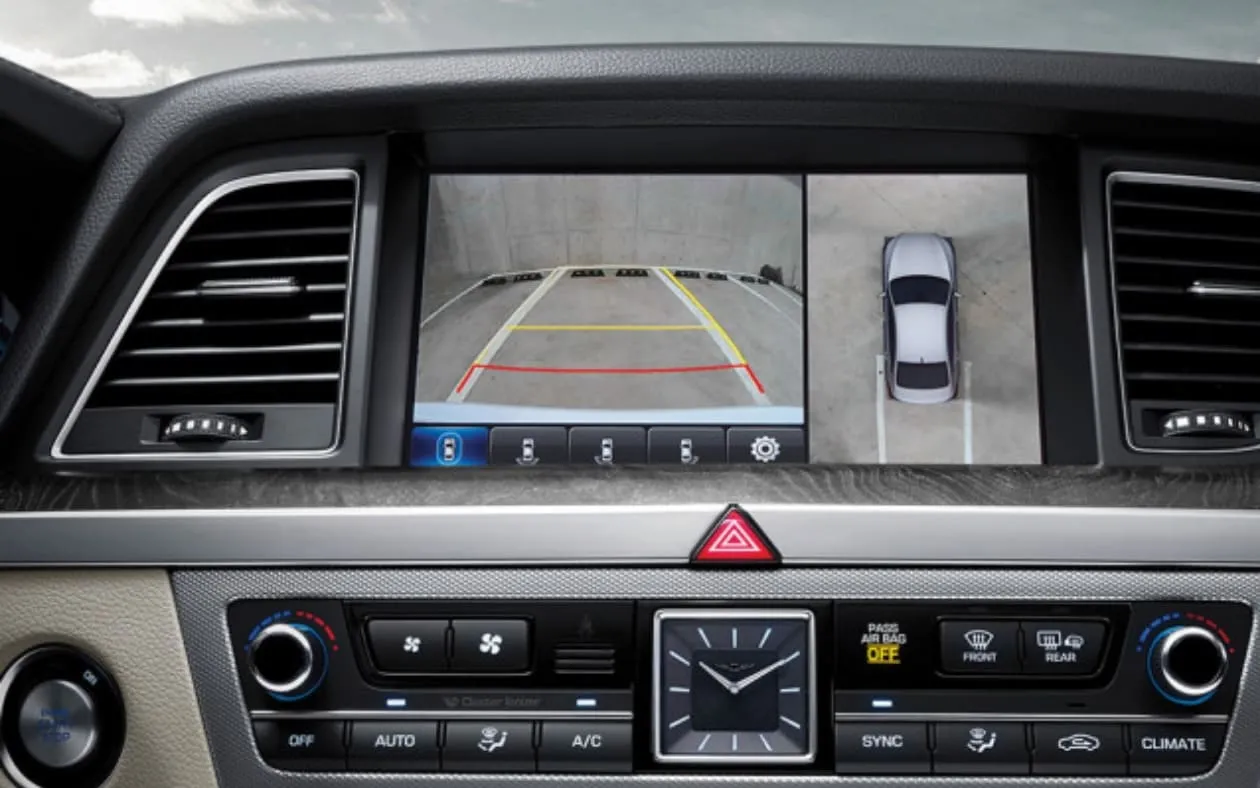 Genesis G80 в АВИЛОН