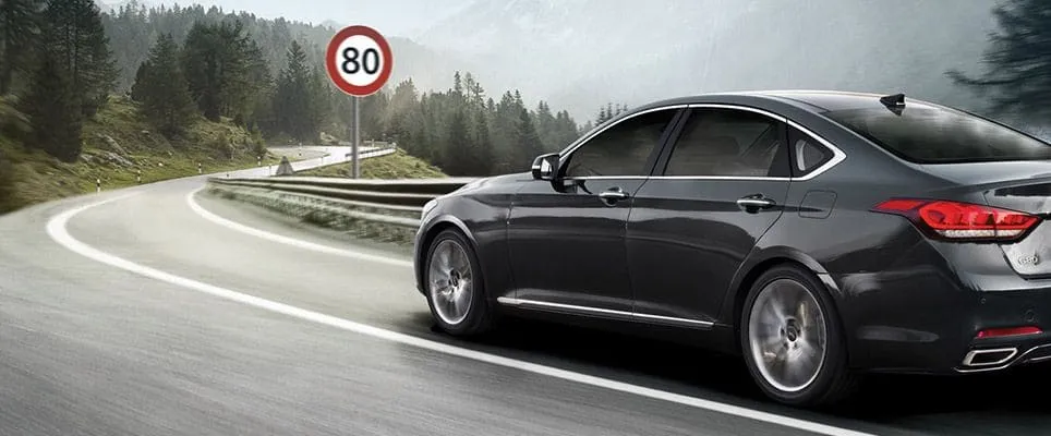 Genesis G80 в АВИЛОН