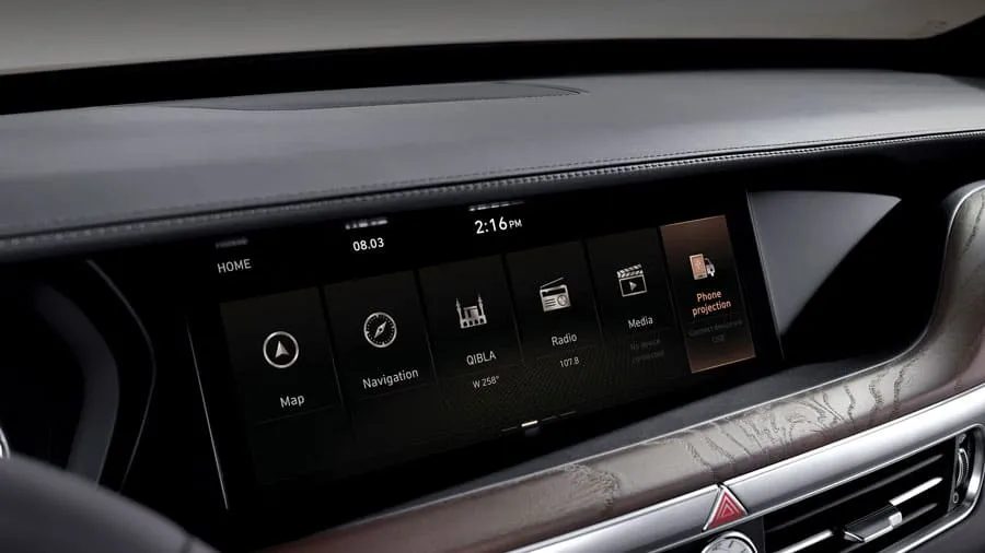 Genesis G90 в АВИЛОН