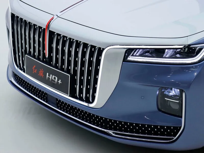 Hongqi в АВИЛОН