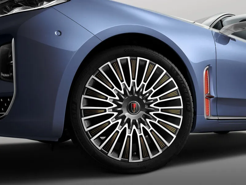 Hongqi в АВИЛОН