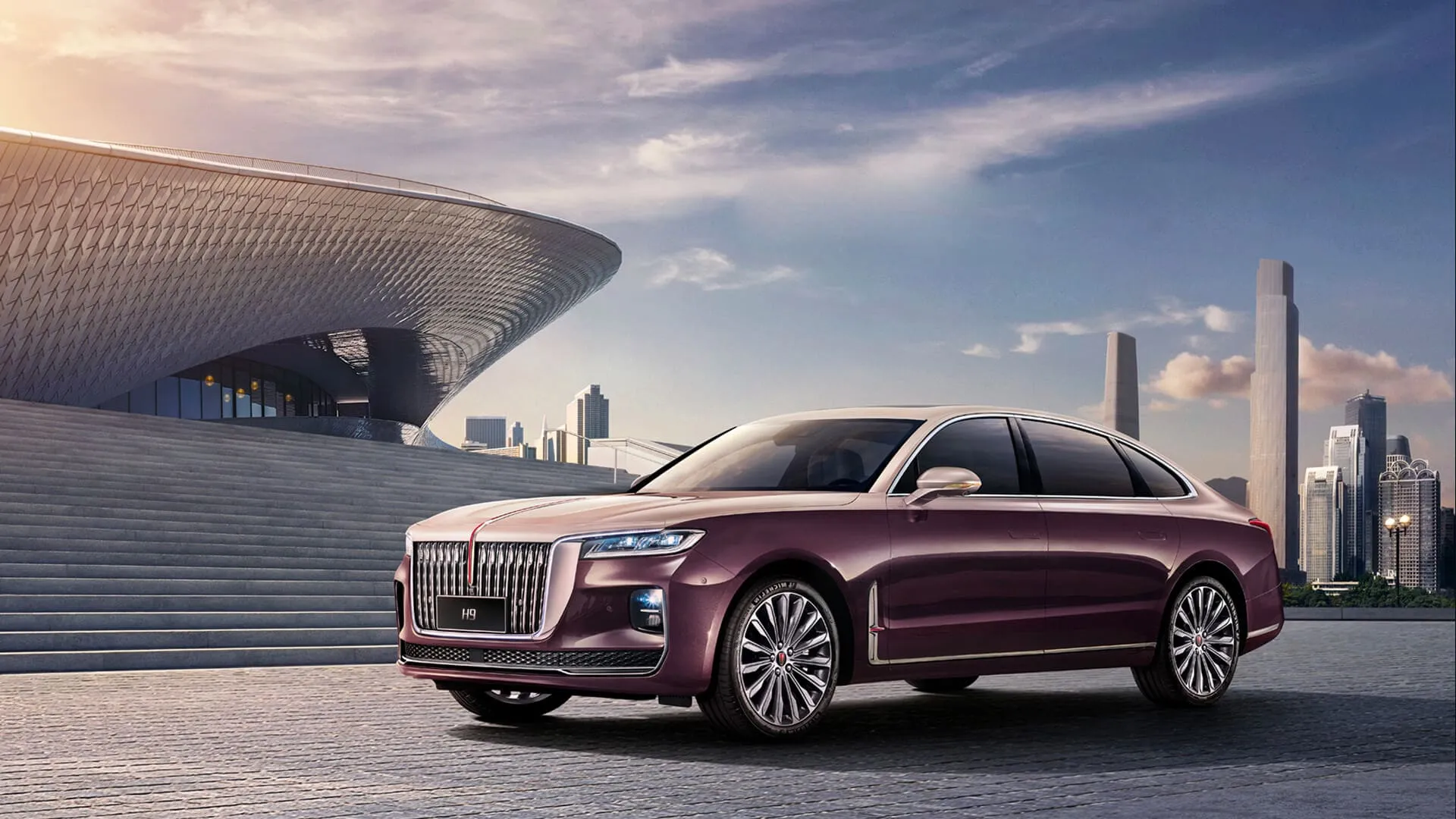 Hongqi в АВИЛОН