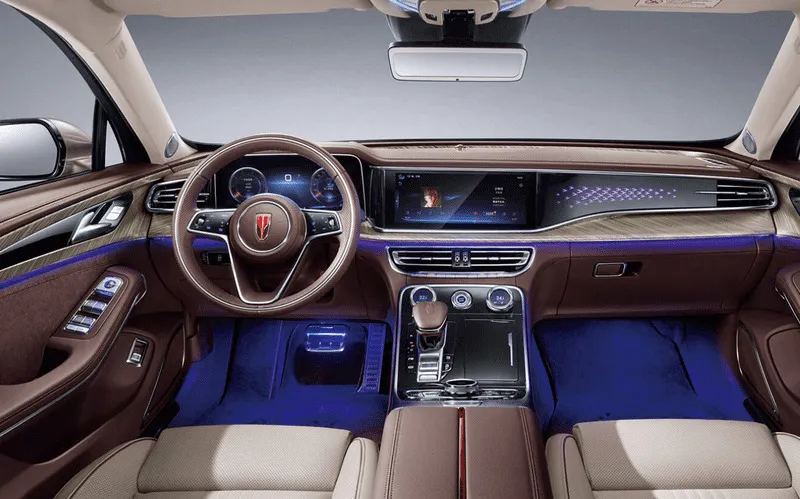 Hongqi в АВИЛОН