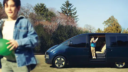 Пассажирский фургон Hyundai Staria в АВИЛОН