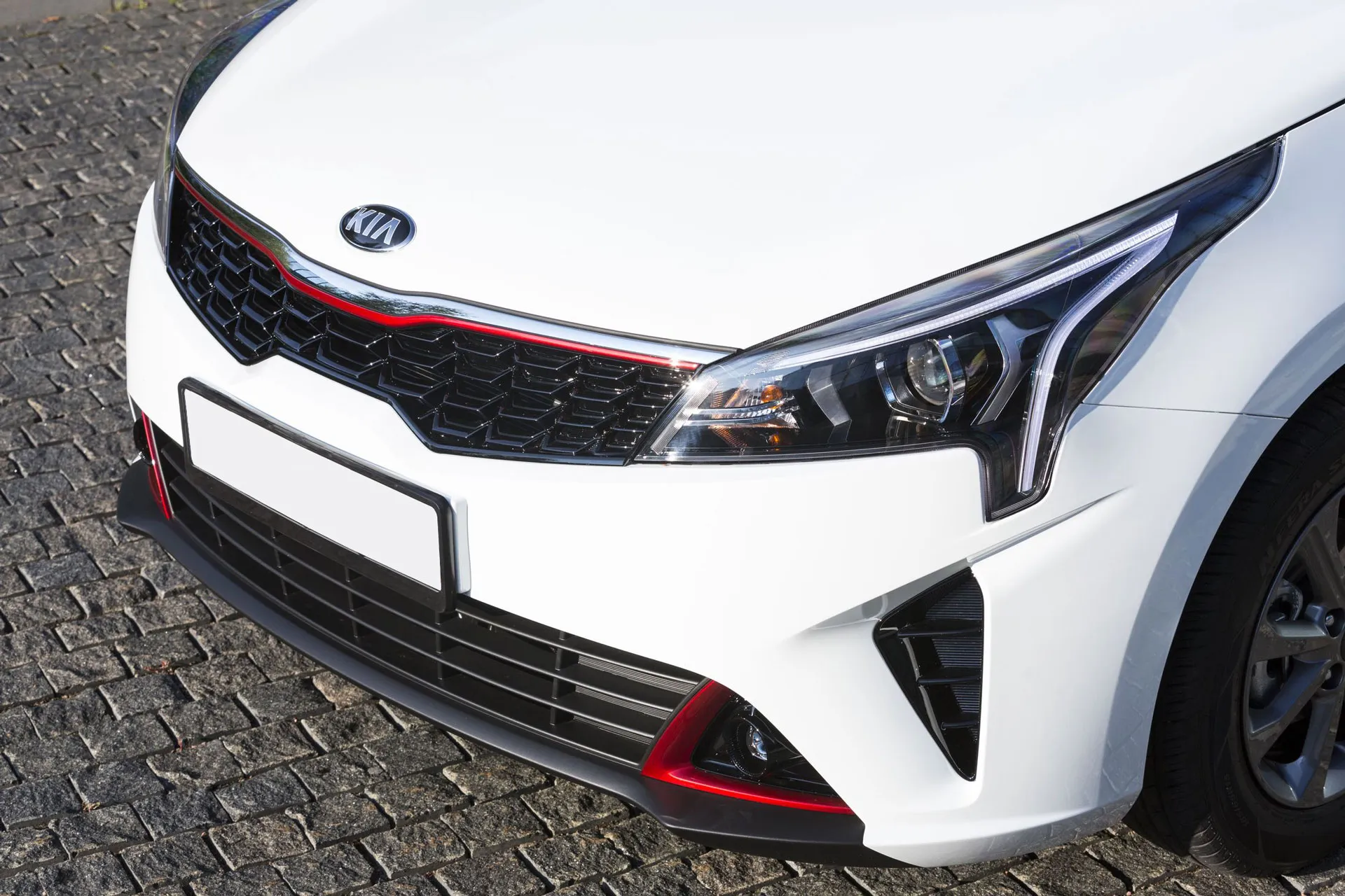 Kia Rio X в АВИЛОН