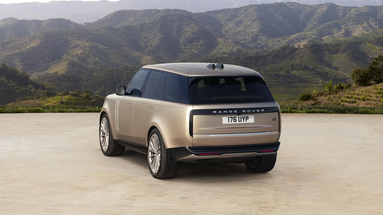 Land Rover Range Rover в АВИЛОН