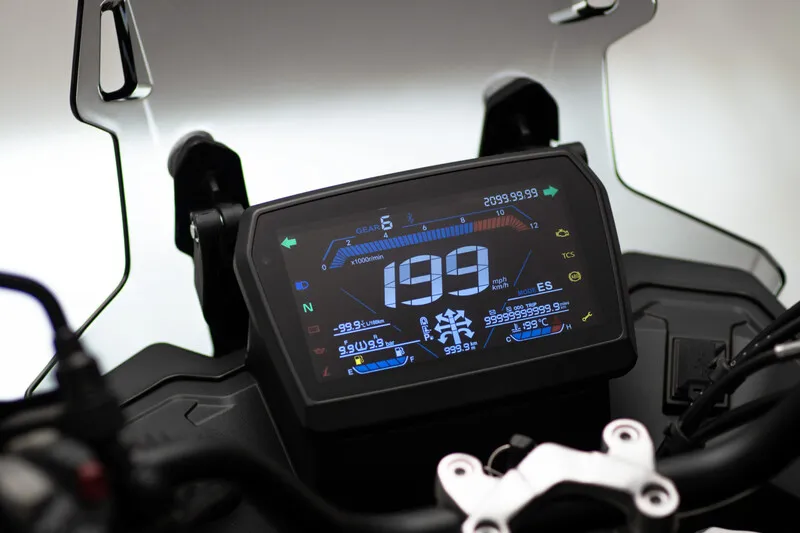 VOGE в АВИЛОН VOGE в АВИЛОН