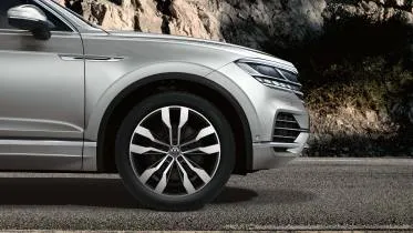 Volkswagen Touareg в АВИЛОН