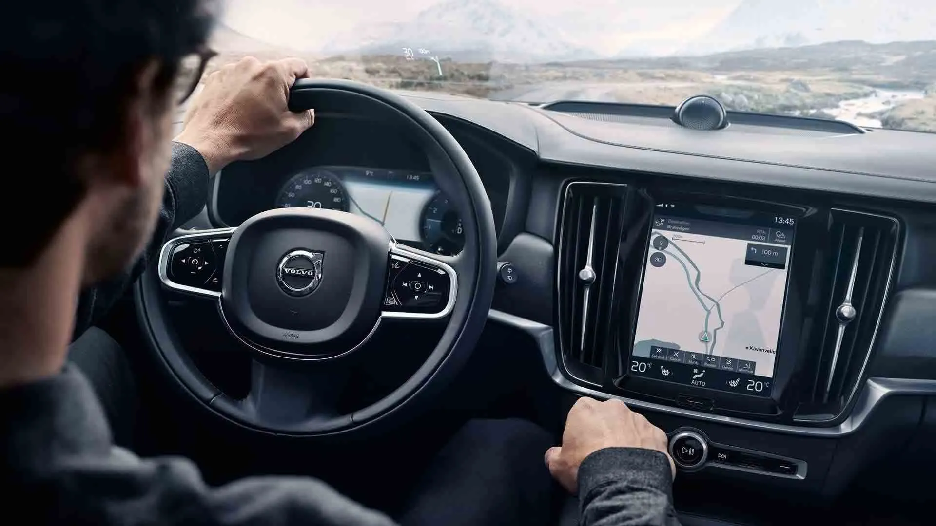 Volvo V90 Cross Country в АВИЛОН
