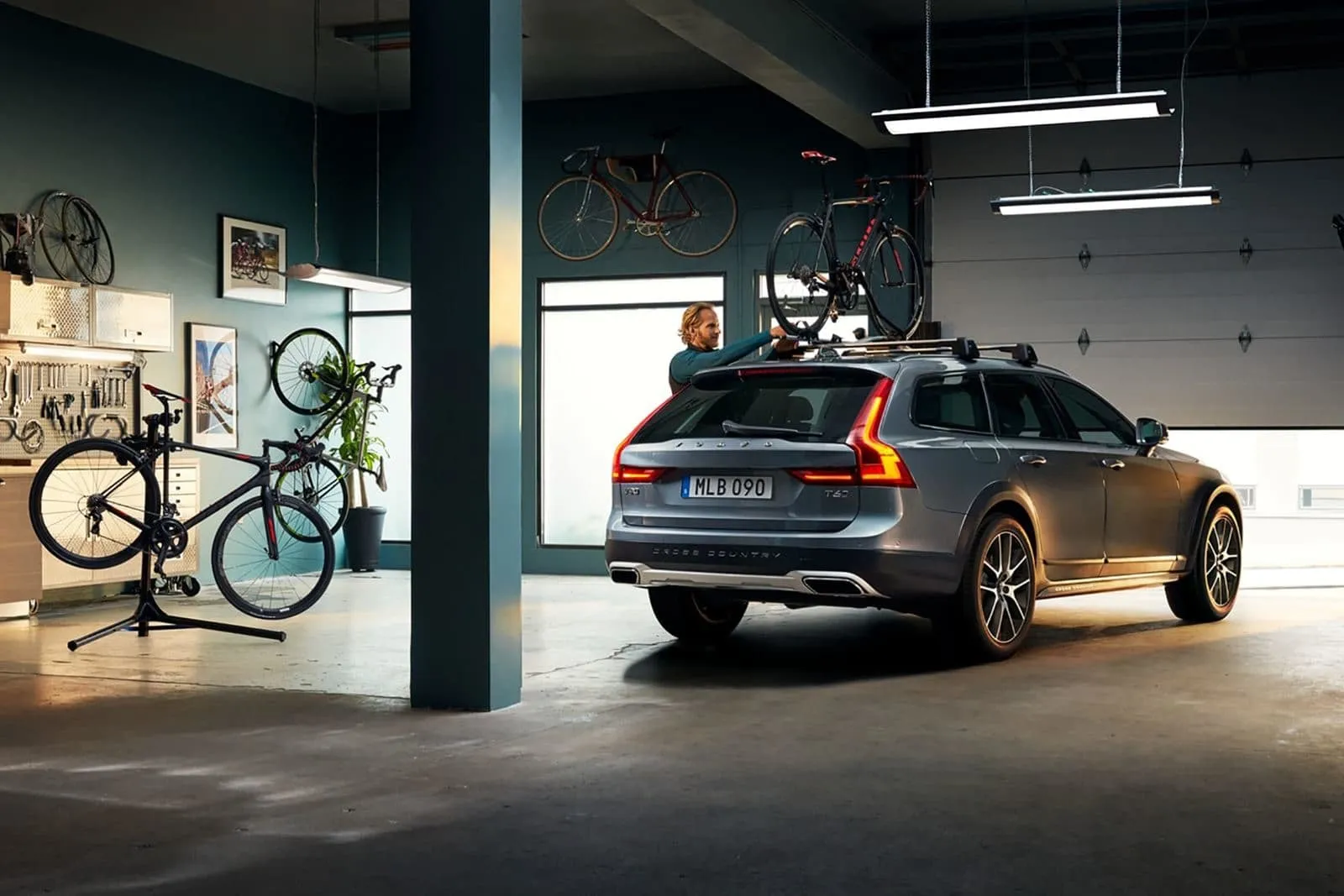 Volvo V90 Cross Country в АВИЛОН