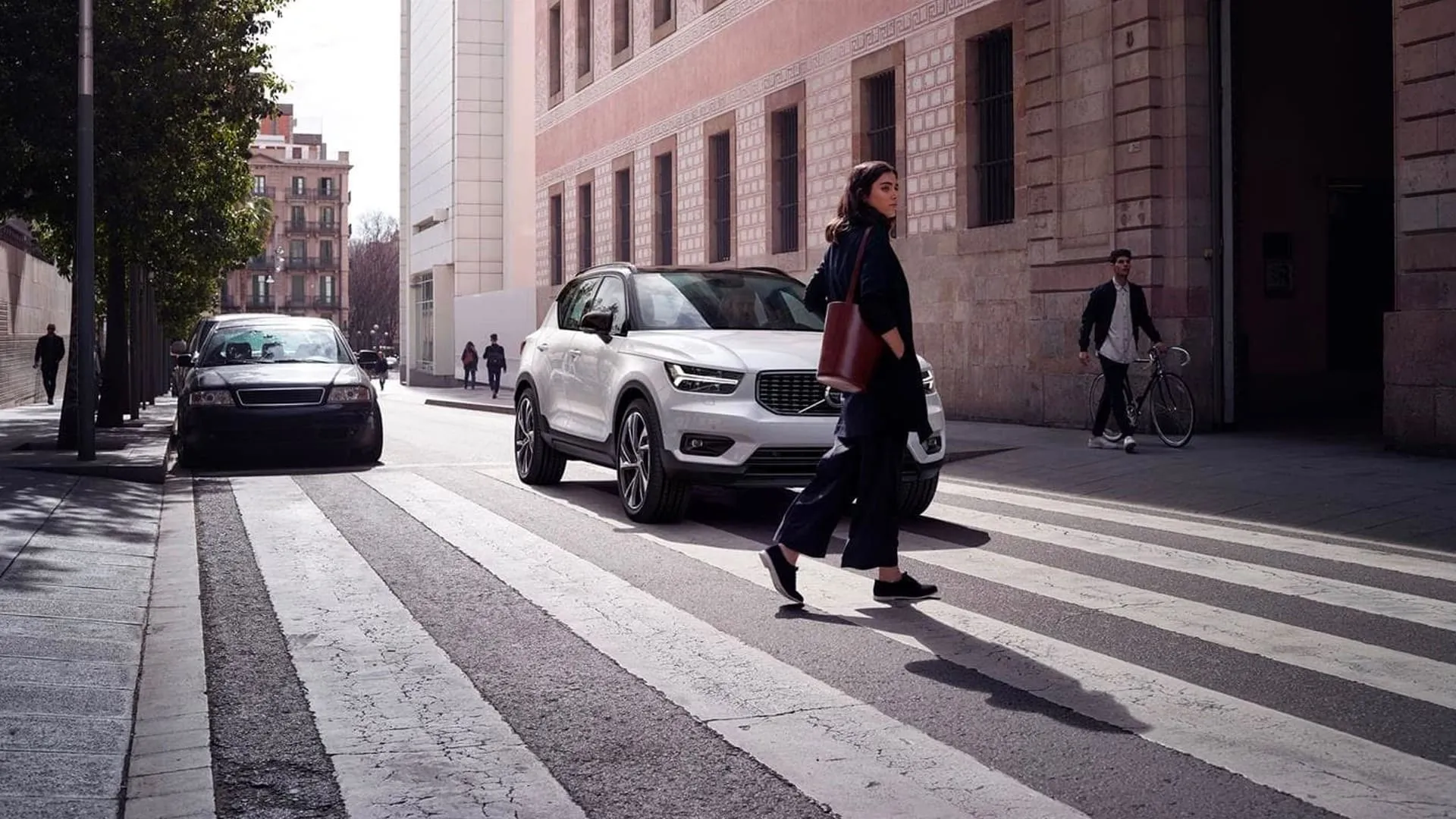 Volvo XC40 в АВИЛОН