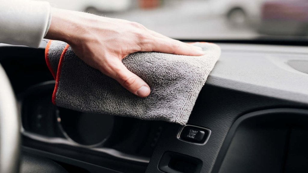 Можно ли проводить химчистку автомобиля своими руками?