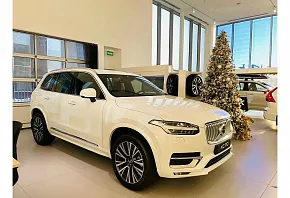 Volvo XC90 Кроссовер Бензиновый, 2.0 B5 mild hybrid AT AWD (249 л.с.), Полный привод, Автомат, 2021 2021 года выпуска: фото, цены, автомобили в наличии