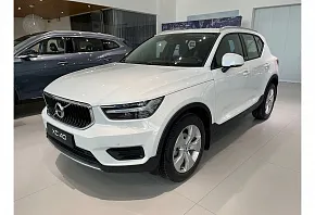 Volvo XC40 Кроссовер Бензиновый, 1.5 T3 Drive-E AT (150 л.с.), Передний привод, Автомат, 2021 2021 года выпуска: фото, цены, автомобили в наличии