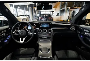 Mercedes-Benz GLC Кроссовер 5-дв. Дизельный, 300 d 9G-TRONIC 4MATIC (245 л.с.), Полный привод, Автомат, 2022 2022 года выпуска: фото, цены, автомобили в наличии