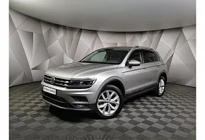 Volkswagen Tiguan Кроссовер Бензиновый, 1.4 TSI BlueMotion DSG (125 л.с.), Передний привод, Робот, 2018 2018 года выпуска: фото, цены, автомобили в наличии